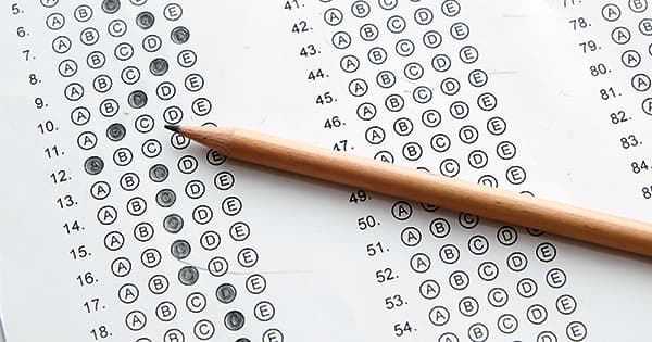 US test scores down, who's to blame?